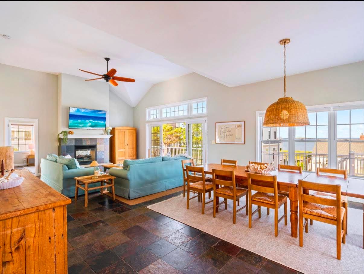 Coastal great room, breezy and bright